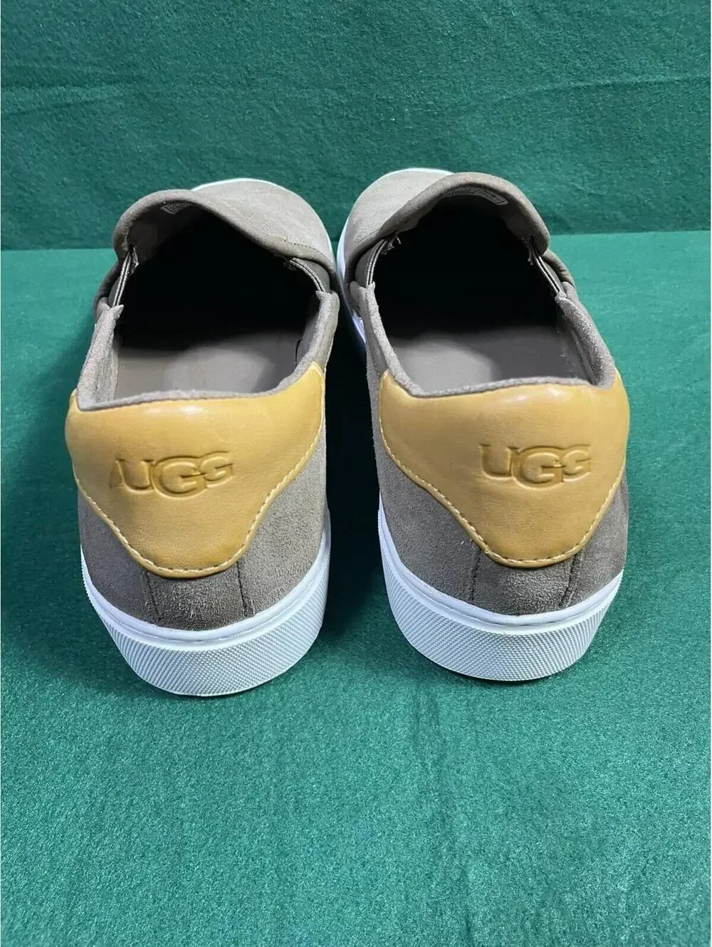 UGG Cahlvan Slip On Loafer Platform Sneaker Brown Suede Shoes Womens Size 9.5 - Picture 4 of 7